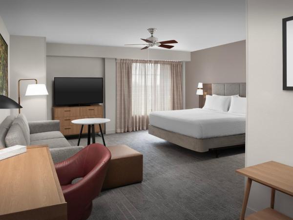 Staybridge Suites Columbia, an IHG Hotel : photo 9 de la chambre studio lit king-size - baignoire accessible aux personnes à mobilité réduite/non-fumeurs