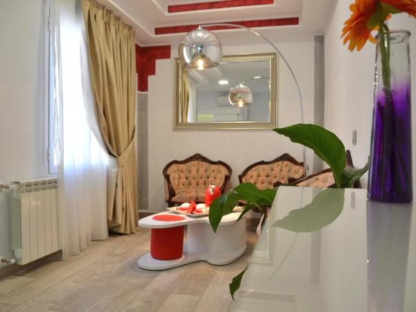 Hostal Alexis Madrid : photo 2 de la chambre suite supérieure