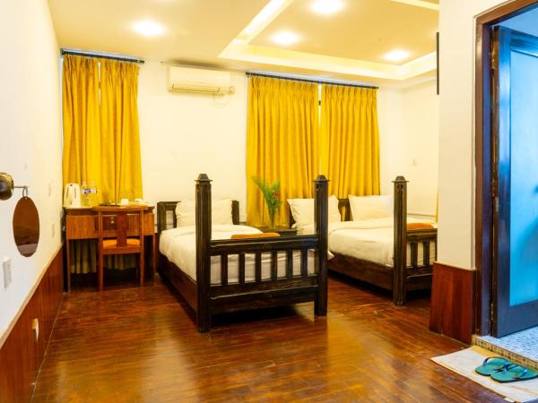 Hotel Ganesh Himal : photo 8 de la chambre chambre deluxe double ou lits jumeaux