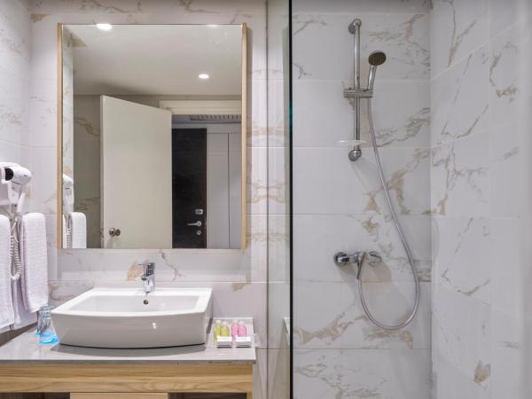 Nozha Beach Resort & Spa : photo 1 de la chambre chambre familiale standard (2 adultes + 2 enfants)