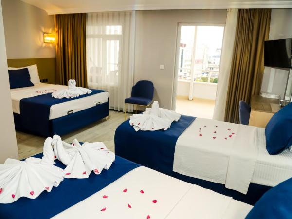 Safari Otel : photo 3 de la chambre suite familiale avec balcon