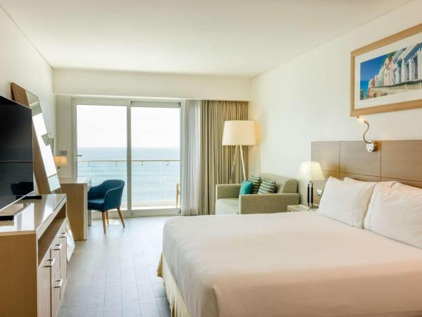 DoubleTree by Hilton Mazatlan, SIN : photo 10 de la chambre suite junior lit queen-size avec balcon - côté océan