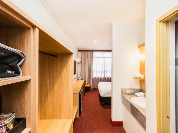 Statesman Hotel : photo 5 de la chambre upper house queen room