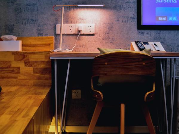 笑脸里青年旅舍天府店 : photo 6 de la chambre chambre lit queen-size deluxe