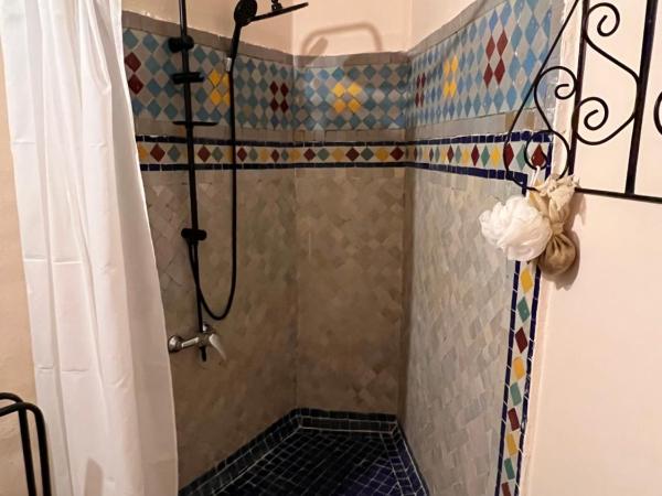 Funky Fes : photo 3 de la chambre lit dans dortoir mixte de 6 lits