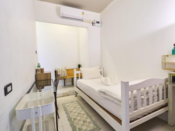 Sherloft Home & Hostel : photo 1 de la chambre petite chambre simple