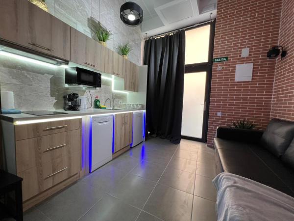 Carcaixent 24 : photo 4 de la chambre chambre familiale deluxe