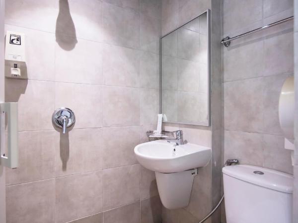 Fragrance Hotel - Balestier : photo 4 de la chambre chambre lits jumeaux deluxe