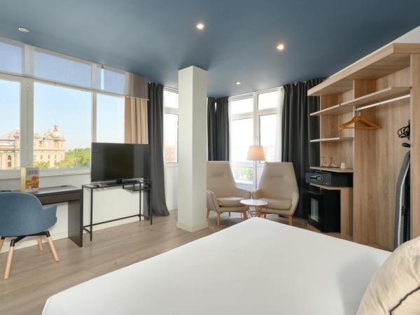 Hotel Pasarela : photo 5 de la chambre chambre deluxe double ou lits jumeaux