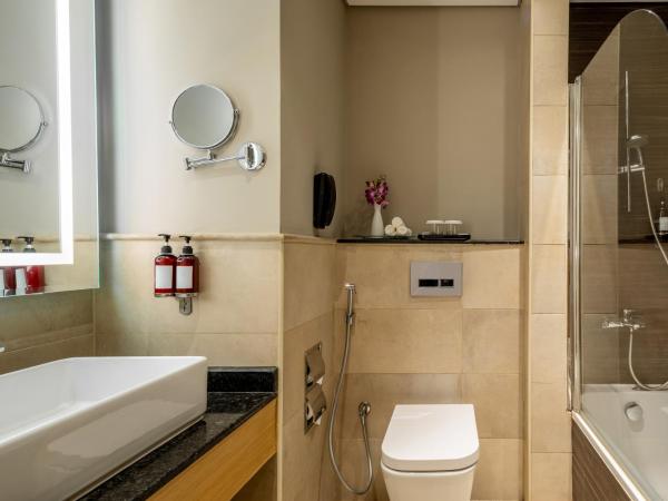 Flora Inn Hotel Dubai Airport : photo 5 de la chambre chambre double ou lits jumeaux premium - navette gratuite à destination de la plage