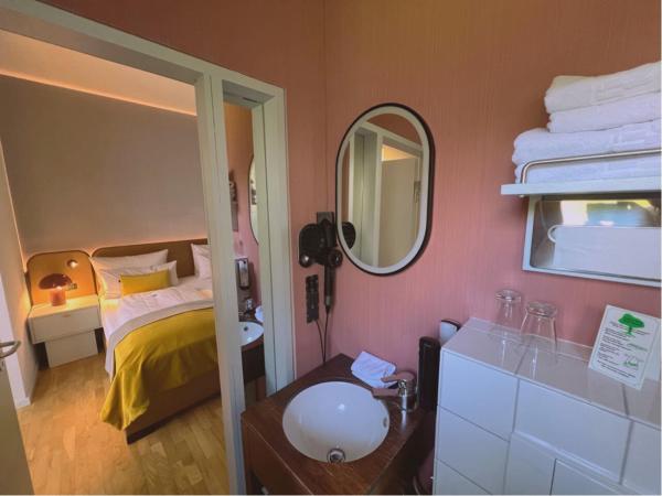 Lint Hotel Köln : photo 3 de la chambre chambre double