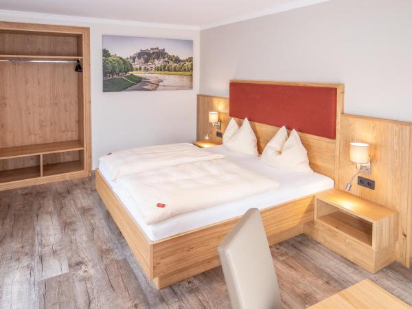 Frühstückspension Helmhof : photo 3 de la chambre chambre double