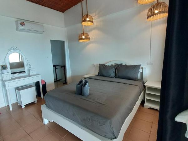 Cliff Cottage : photo 2 de la chambre chambre lit queen-size deluxe