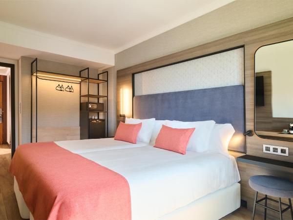 Gran Hotel Luna de Granada : photo 2 de la chambre chambre lits jumeaux premium