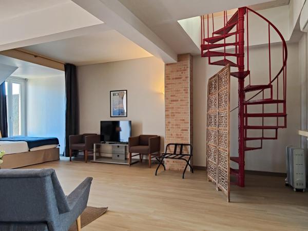 Aparthotel AMMI Nice Massena - ex Ajoupa : photo 7 de la chambre appartement avec terrasse