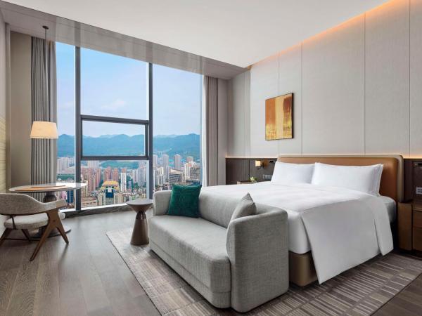 Conrad Chongqing : photo 4 de la chambre chambre lit king-size deluxe - vue sur ville