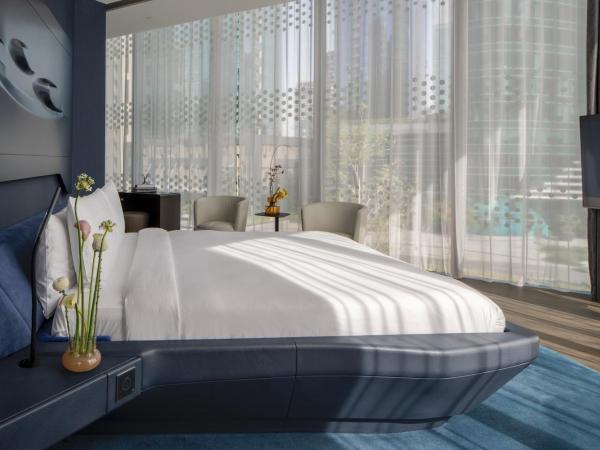 ME Dubai by Meliá : photo 4 de la chambre suite studio me avec jacuzzi