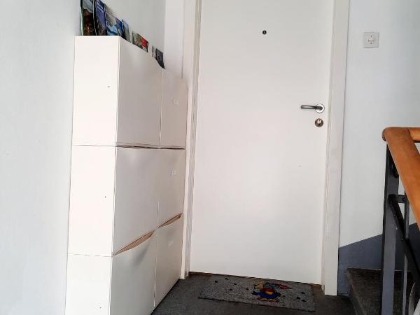 Ampie camere Locarno : photo 7 de la chambre chambre lits jumeaux spacieuse