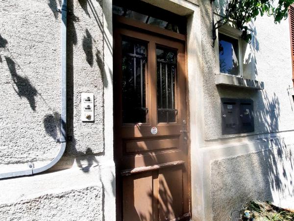 Ampie camere Locarno : photo 10 de la chambre chambre lits jumeaux spacieuse