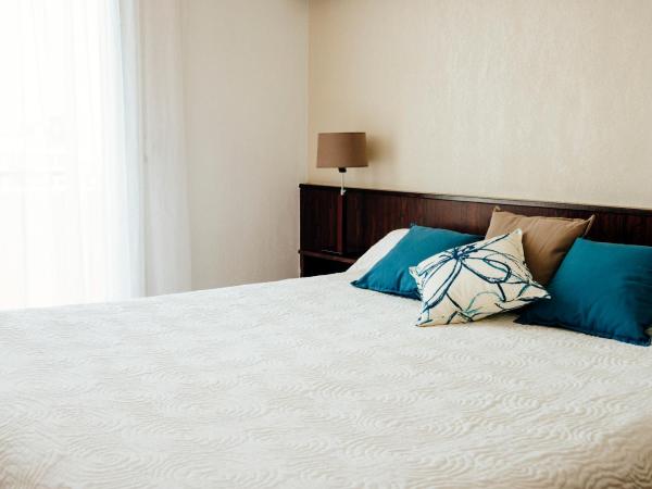 Plage des Pins : photo 2 de la chambre chambre double ou lits jumeaux classique