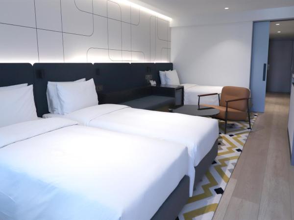 Hotel PJ Myeongdong : photo 1 de la chambre chambre triple moderne