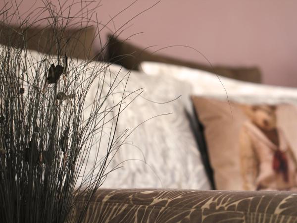 The Shan's Lodge : photo 2 de la chambre lakeview king suite - cattleya suite