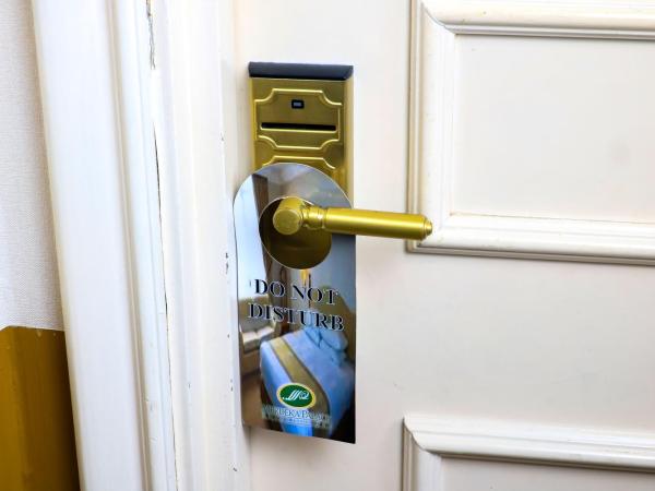 Merdeka Palace Hotel & Suites : photo 6 de la chambre suite 2 chambres