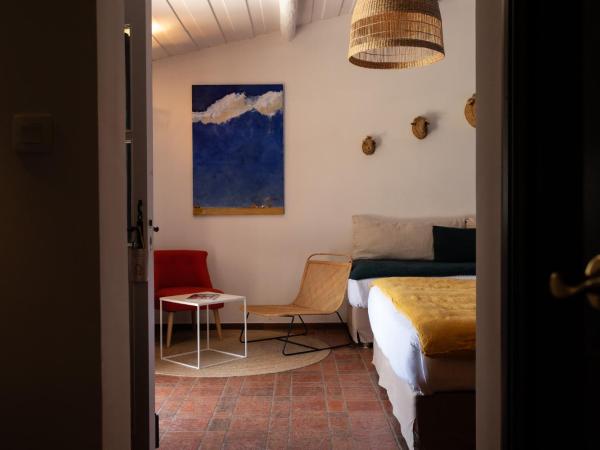 Oustau Camarguen Hôtel & Spa : photo 1 de la chambre chambre triple