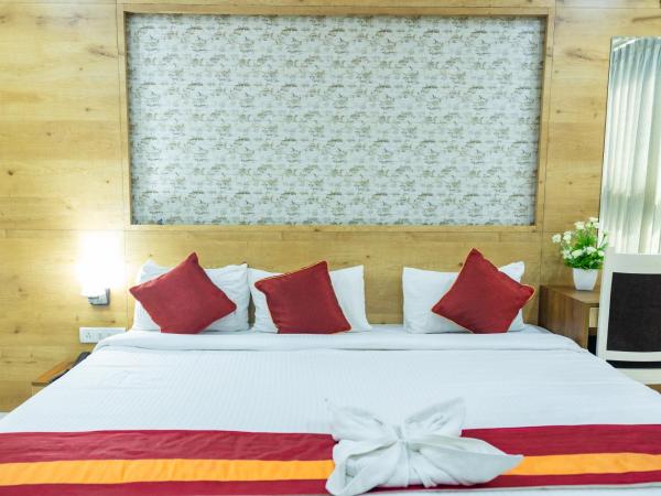 Ishwerya Suites : photo 4 de la chambre suite lit queen-size