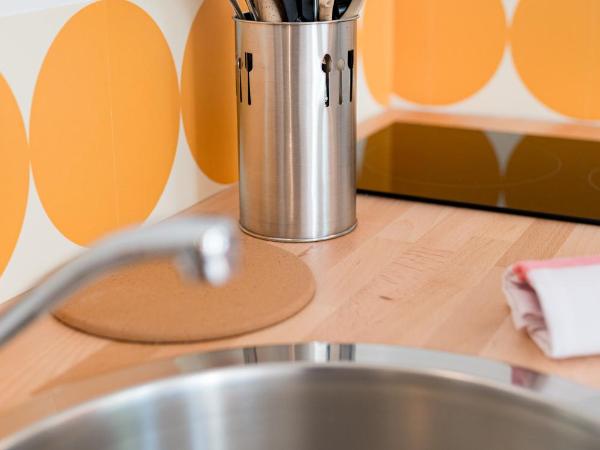 Villa Robs - Appartements tout confort, Netflix, Haut débit, Localisation idéale - Courts séjours & Affaires : photo 5 de la chambre studio supérieur