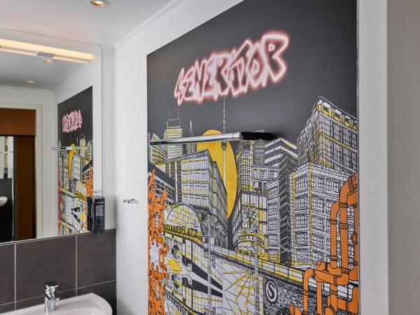 Generator Berlin Alexanderplatz : photo 3 de la chambre lit dans dortoir 6 lits