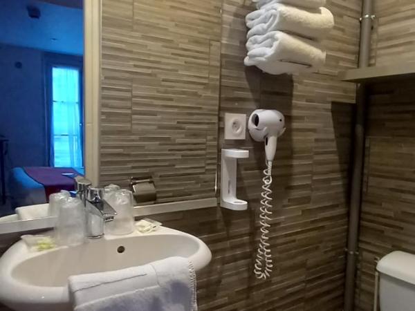 Brit Hotel Comtes De Champagne - Troyes Centre Historique : photo 6 de la chambre chambre lit double standard