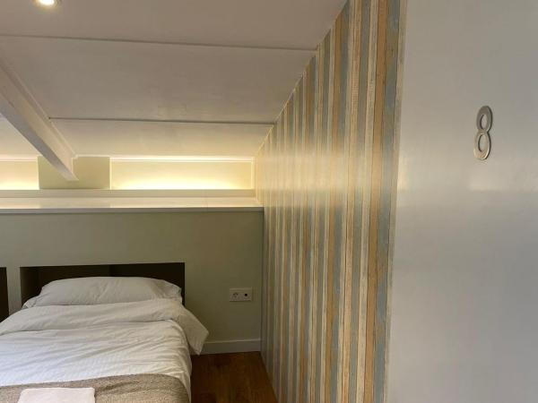 Casa Letran Guesthouse : photo 3 de la chambre lit dans dortoir pour femmes de 4 lits