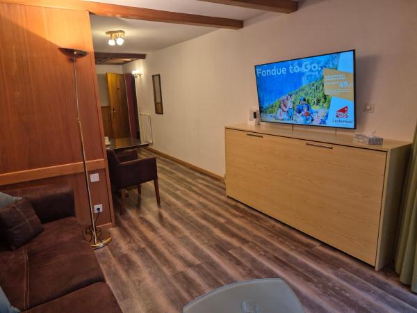 dala Hotel & Apartments : photo 5 de la chambre studio avec balcon