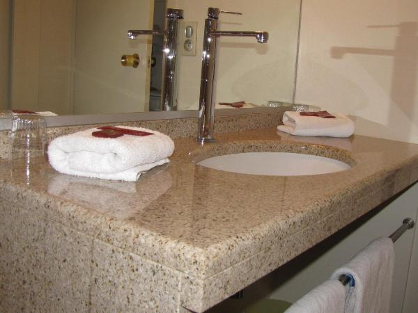 Hôtel de France : photo 5 de la chambre chambre double confort