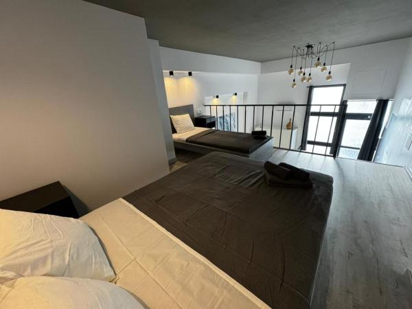 Melia y Fuster 23C : photo 10 de la chambre appartement en duplex