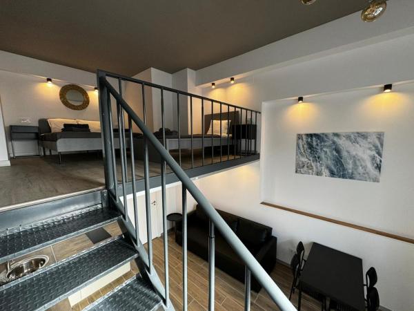 Melia y Fuster 23C : photo 2 de la chambre appartement en duplex