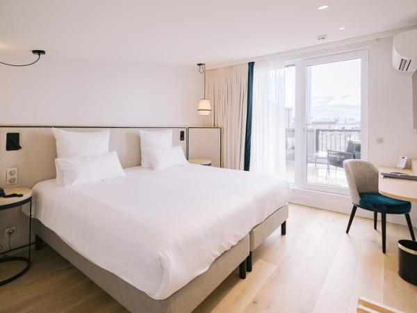 Hôtel Majestic : photo 2 de la chambre suite avec terrasse