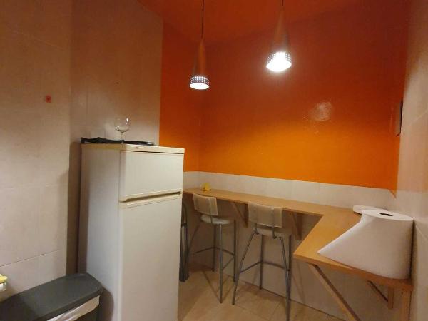 Russafa Youth Hostel : photo 1 de la chambre chambre double avec salle de bains commune