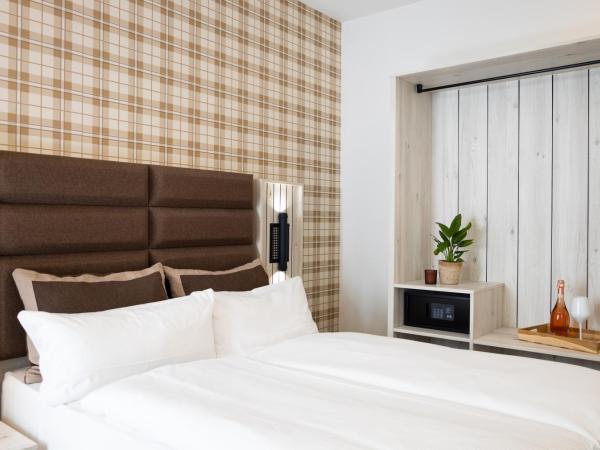 Hotel Innception : photo 4 de la chambre chambre standard lit queen-size