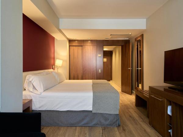 Catalonia Ramblas 4* Sup : photo 3 de la chambre chambre familiale (4 personnes)