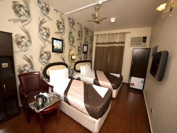 Grand Sina Hotel : photo 2 de la chambre chambre double