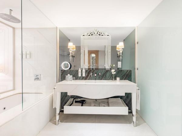 CVK Park Bosphorus Hotel Istanbul : photo 9 de la chambre chambre double ou lits jumeaux supérieure