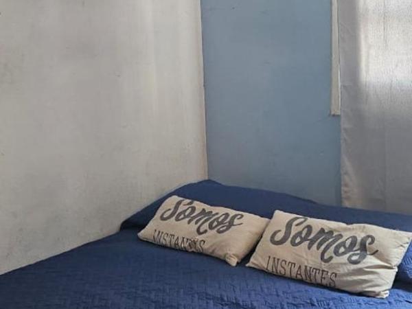 Hostel Mendosol : photo 1 de la chambre chambre familiale avec salle de bains commune