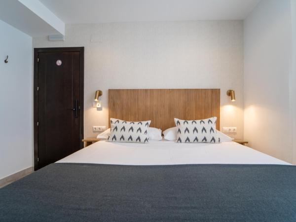 La Siesta de Picasso : photo 7 de la chambre suite junior avec balcon