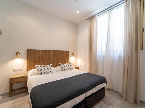 La Siesta de Picasso : photo 1 de la chambre chambre double - rez-de-chaussée