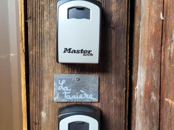 Chalet Lisa : photo 9 de la chambre chambre double avec salle de bains privative