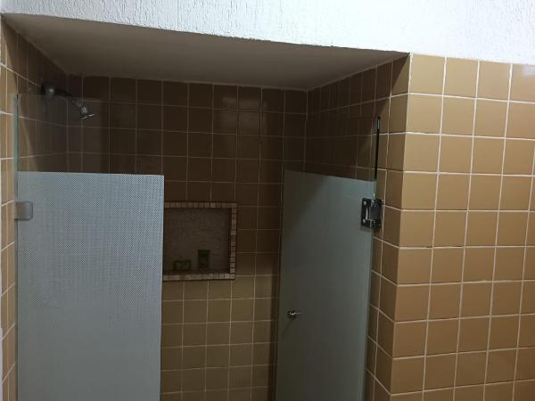 Hotel Essen's : photo 7 de la chambre suite lit king-size - vue sur mer