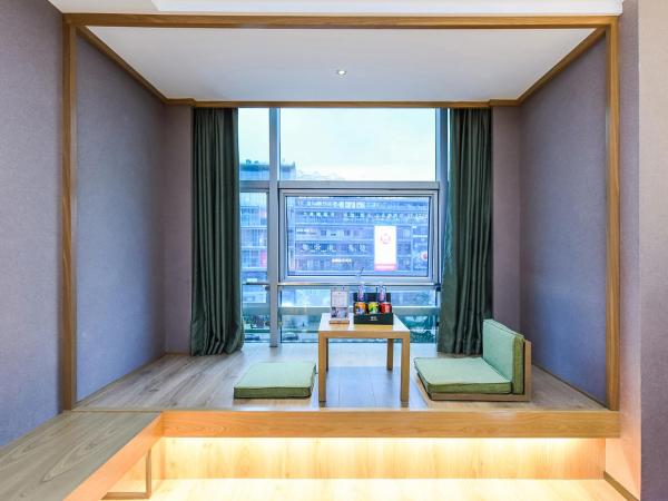 秋果酒店-重庆两江幸福广场店 : photo 4 de la chambre chambre deluxe (2 adultes + 1 enfant)