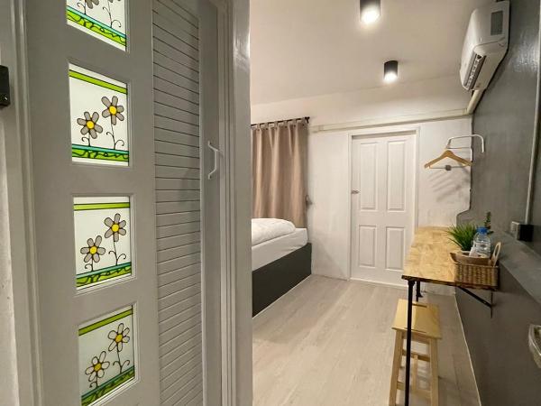 Ekanek Hostel : photo 8 de la chambre chambre lit king-size